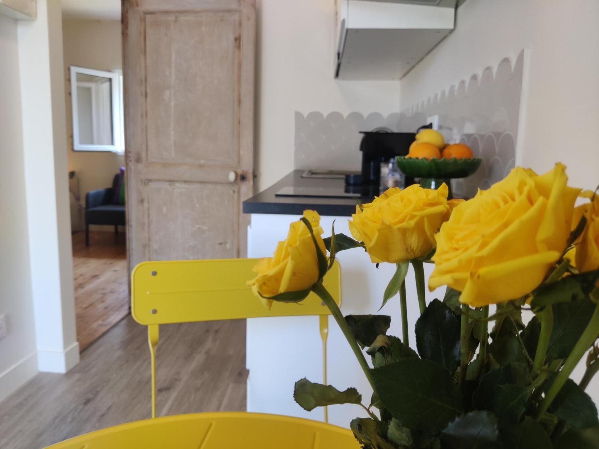 Bel Appart Renove Avec Terrasse Сант-Авертан Екстериор снимка